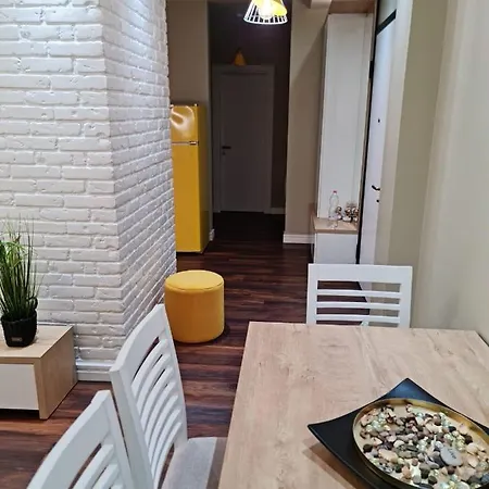 Limoni Luxury 아파트 티라나